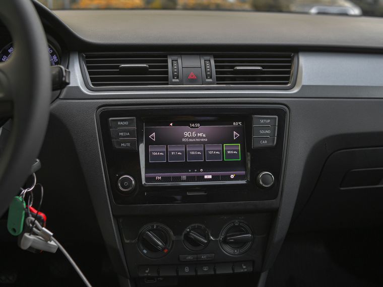 Skoda Rapid 2019 года, 52 000 км - вид 7