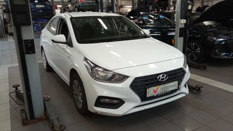 Hyundai Solaris 2019 года, 245 000 км - вид 3