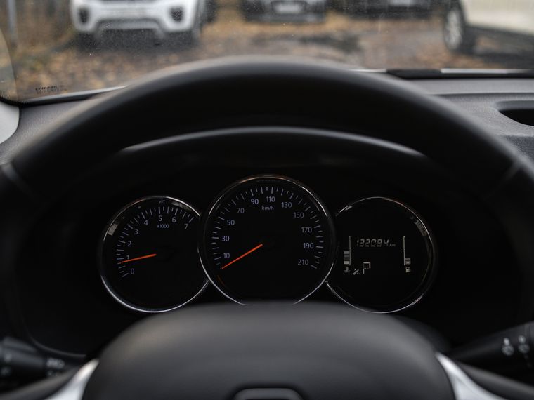 Renault Logan 2019 года, 131 654 км - вид 5