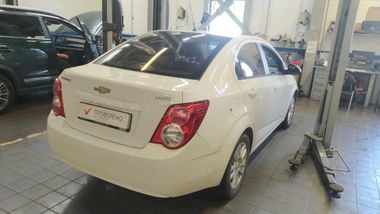 Chevrolet Aveo 2013 года, 109 497 км - вид 3