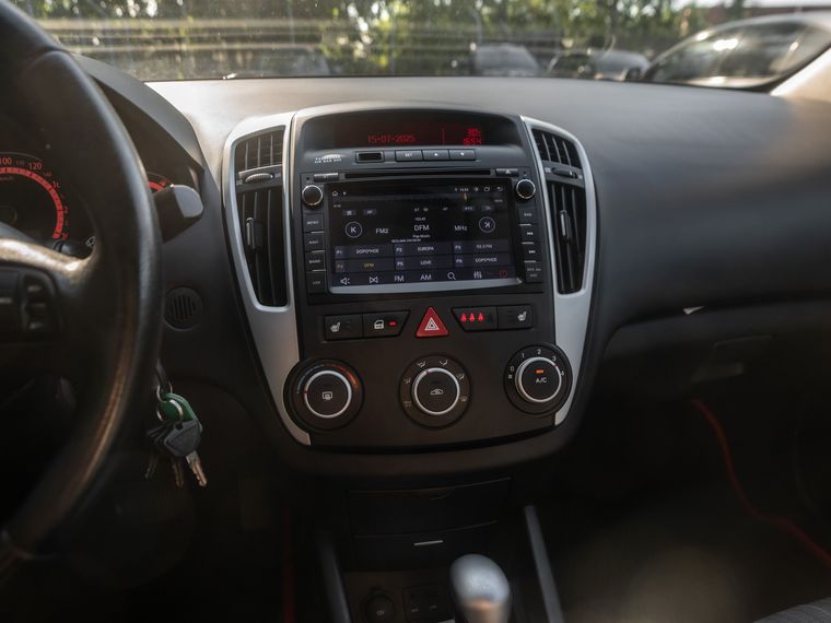 KIA Ceed 2011 года, 166 546 км - вид 7