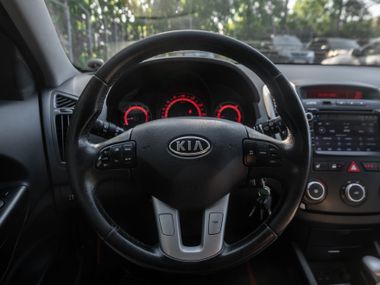 KIA Ceed 2011 года, 166 546 км - вид 6
