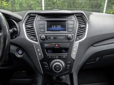 Hyundai Santa Fe 2015 года, 157 357 км - вид 9