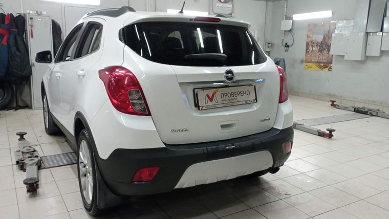 Opel Mokka 2015 года, 153 335 км - вид 4