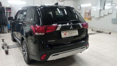 Mitsubishi Outlander 2019 года, 103 078 км - вид 4