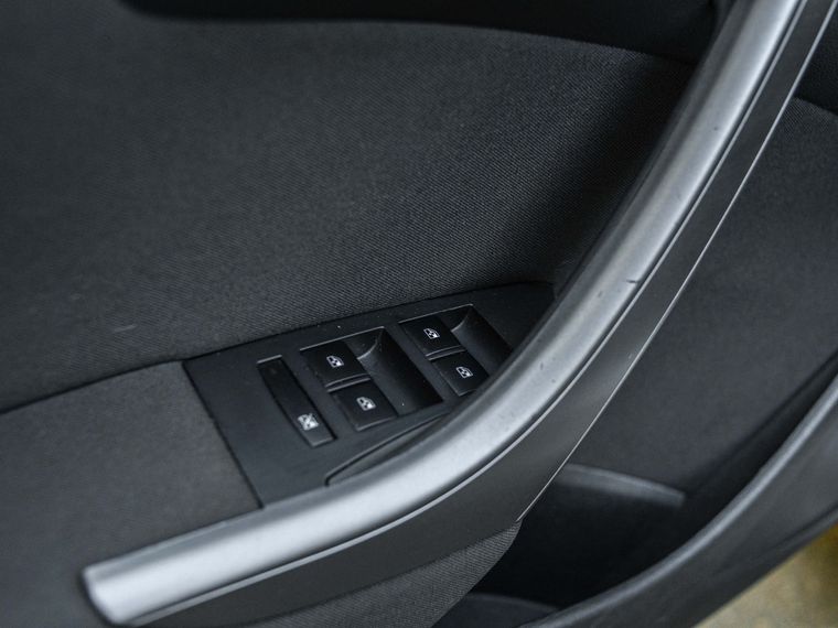 Opel Astra 2013 года, 129 868 км - вид 9