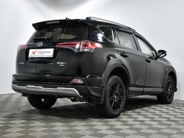 Toyota RAV4 2018 года, 147 170 км - вид 5