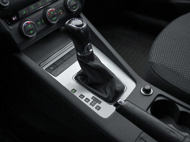 Skoda Octavia 2014 года, 295 878 км - вид 9