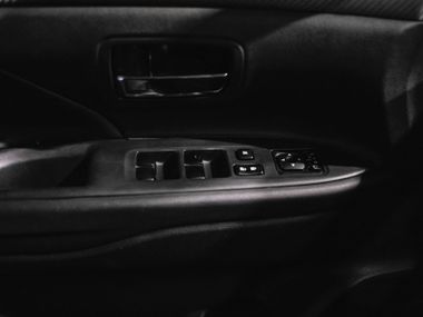 Mitsubishi Outlander 2012 года, 251 188 км - вид 12