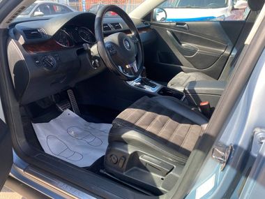 Volkswagen Passat 2010 года, 189 365 км - вид 15