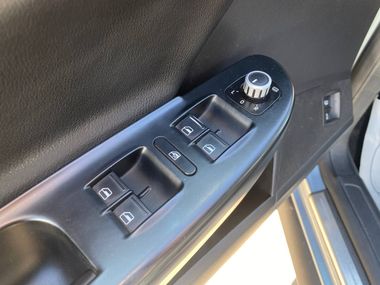 Volkswagen Passat 2010 года, 189 365 км - вид 14