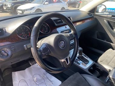 Volkswagen Passat 2010 года, 189 365 км - вид 10