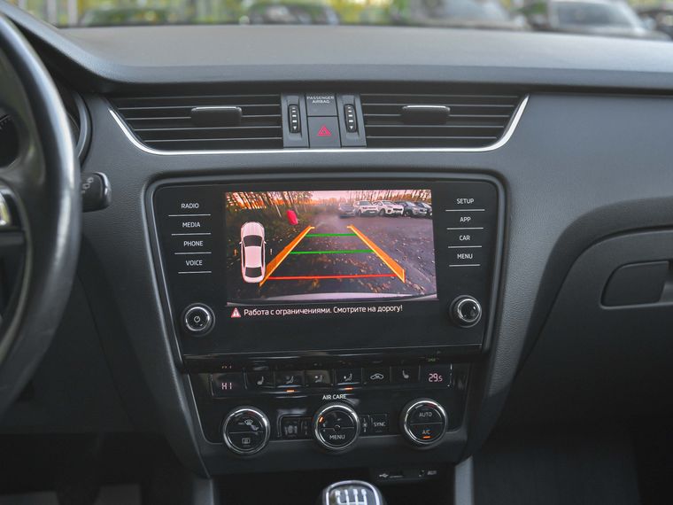 Skoda Octavia 2017 года, 181 591 км - вид 8