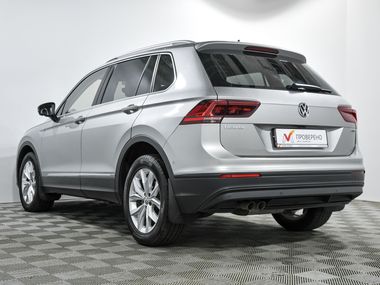 Volkswagen Tiguan 2020 года, 58 639 км - вид 6