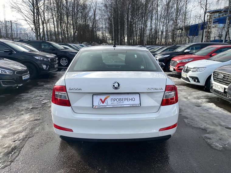 Skoda Octavia 2015 года, 140 028 км - вид 5