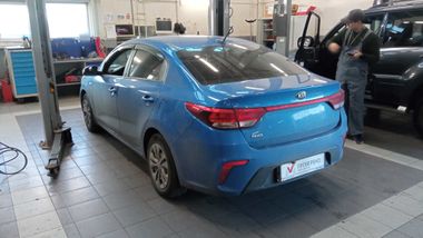 KIA Rio 2020 года, 155 000 км - вид 4