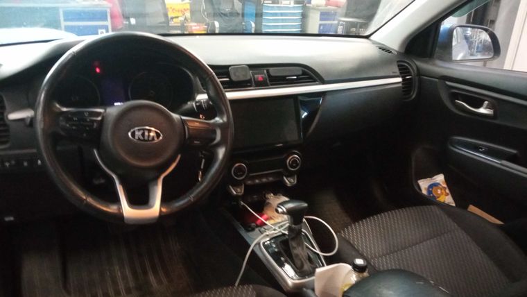 KIA Rio 2020 года, 155 000 км - вид 5