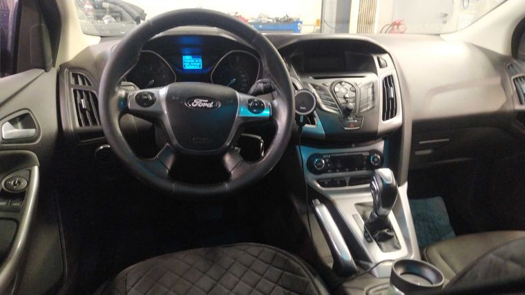 Ford Focus 2013 года, 176 000 км - вид 6