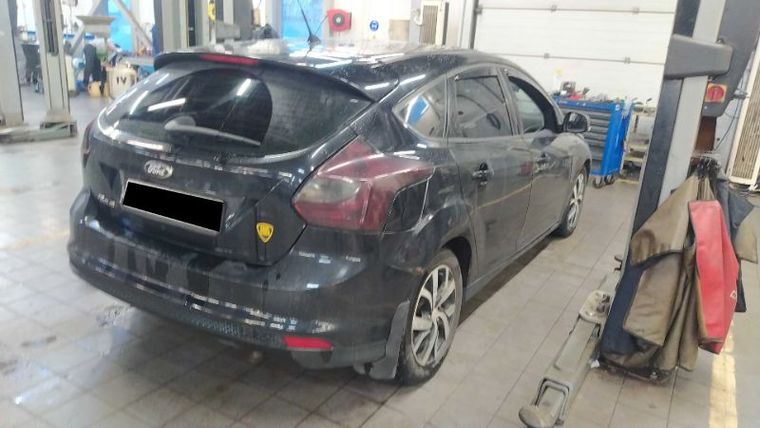 Ford Focus 2013 года, 176 000 км - вид 4