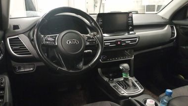 KIA Seltos 2020 года, 104 560 км - вид 5