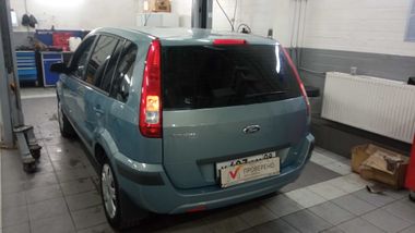 Ford Fusion 2008 года, 44 140 км - вид 4