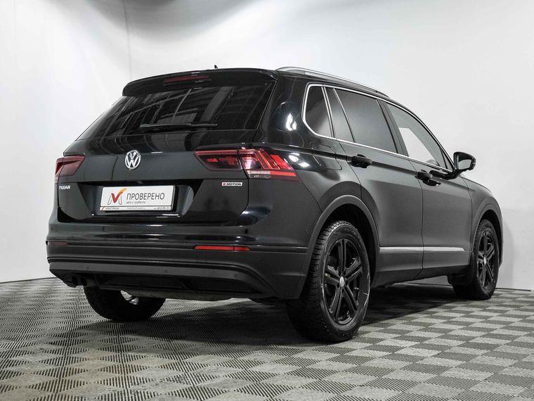 Volkswagen Tiguan 2020 года, 91 211 км - вид 6