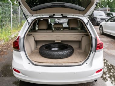 Toyota Venza 2013 года, 240 875 км - вид 17