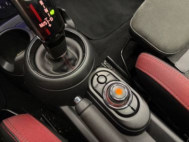 MINI John Cooper Works 2019 года, 118 000 км - вид 16
