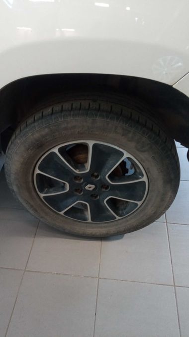Renault Duster 2018 года, 127 444 км - вид 6