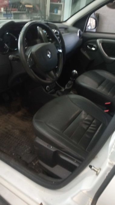 Renault Duster 2018 года, 127 444 км - вид 9
