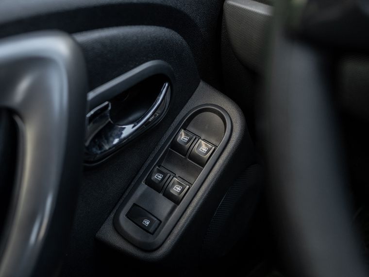 Renault Duster 2018 года, 127 444 км - вид 10