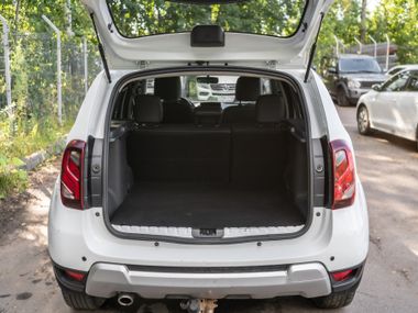Renault Duster 2018 года, 127 444 км - вид 13