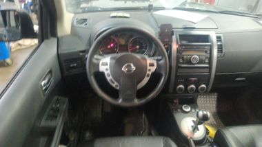 Nissan X-Trail 2010 года, 196 843 км - вид 5