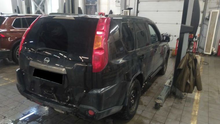 Nissan X-Trail 2010 года, 196 843 км - вид 3