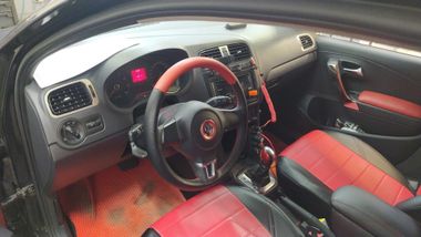 Volkswagen Polo 2011 года, 153 912 км - вид 5