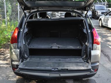 Peugeot 3008 2012 года, 189 272 км - вид 12