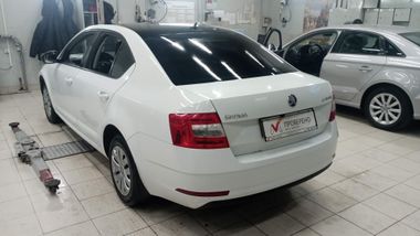 Skoda Octavia  года, 96 437 км - вид 4