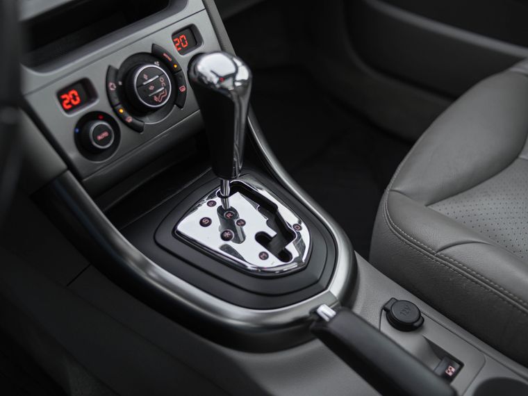 Peugeot 308 2009 года, 144 407 км - вид 9