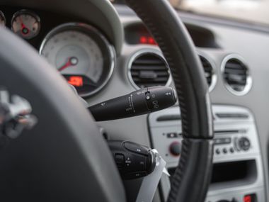 Peugeot 308 2009 года, 144 407 км - вид 7