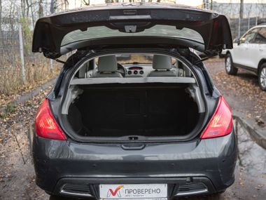 Peugeot 308 2009 года, 144 407 км - вид 14