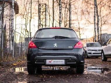 Peugeot 308 2009 года, 144 407 км - вид 4