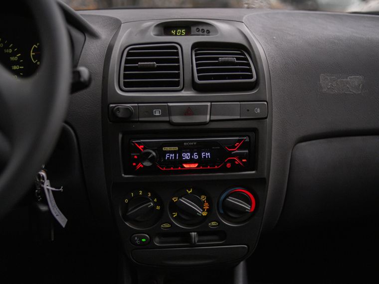 Hyundai Accent 2009 года, 220 000 км - вид 7