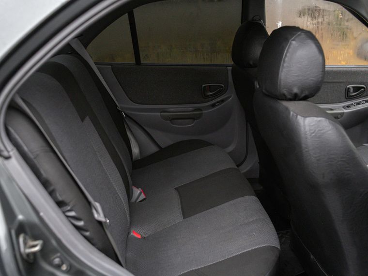 Hyundai Accent 2009 года, 220 000 км - вид 10