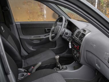 Hyundai Accent 2009 года, 220 000 км - вид 11