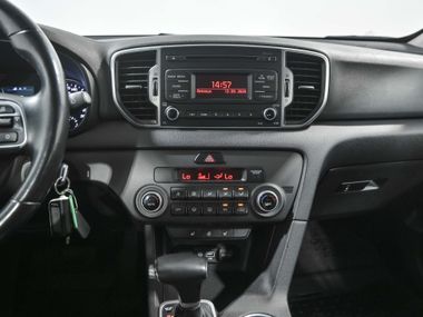 KIA Sportage 2017 года, 122 400 км - вид 11