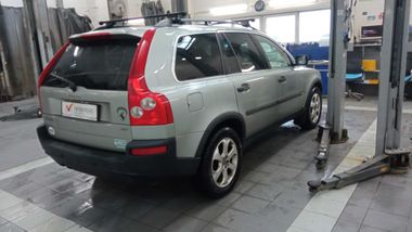 Volvo XC90 2004 года, 266 905 км - вид 3