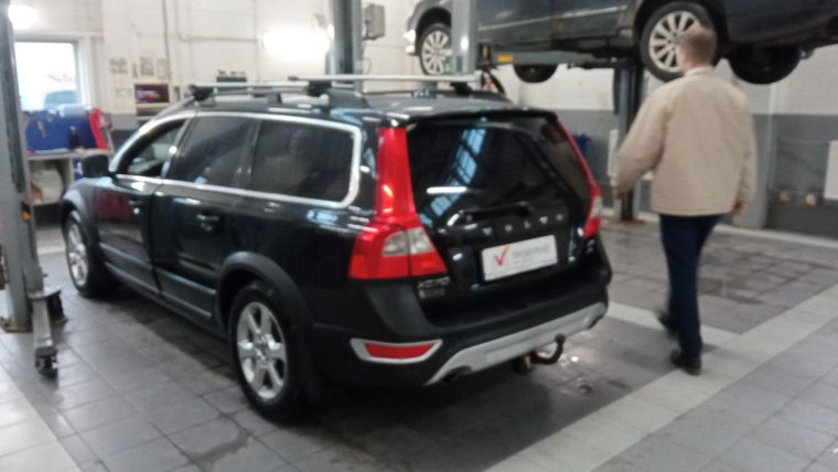 Volvo XC70 2011 года, 387 862 км - вид 4