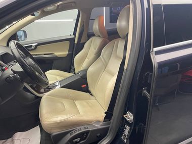 Volvo XC60 2017 года, 159 426 км - вид 14