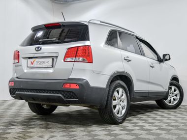 KIA Sorento 2010 года, 262 540 км - вид 5