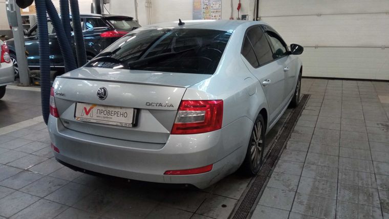 Skoda Octavia 2014 года, 178 000 км - вид 3